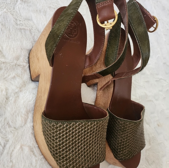 Platform sandals - Picture 4 of 7